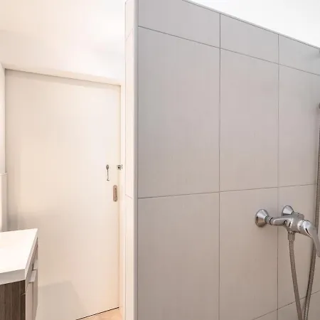 公寓 Spacious In With Private Terrace 埃尔毛