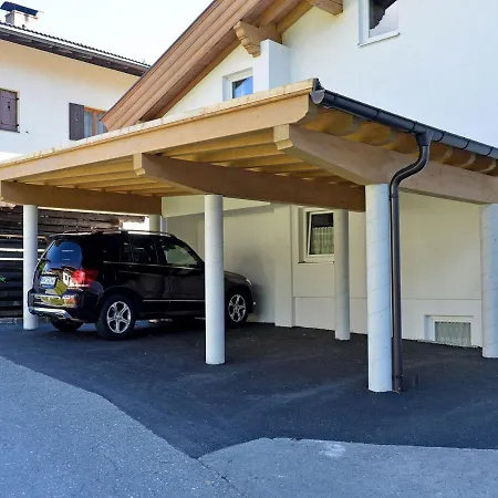 Spacious In With Private Terrace 公寓