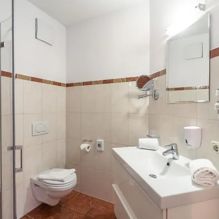 Spacious In With Private Terrace Apartment Ellmau